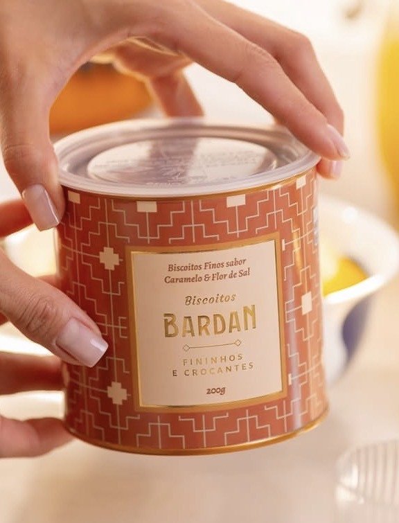 Biscoito Bardan sabor caramelo e flor de Sal