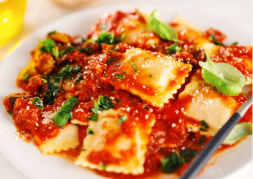 Ravioli de fraldinha ao pomodoro 