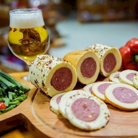 Provolone Temperado e Recheado com Lombinho 