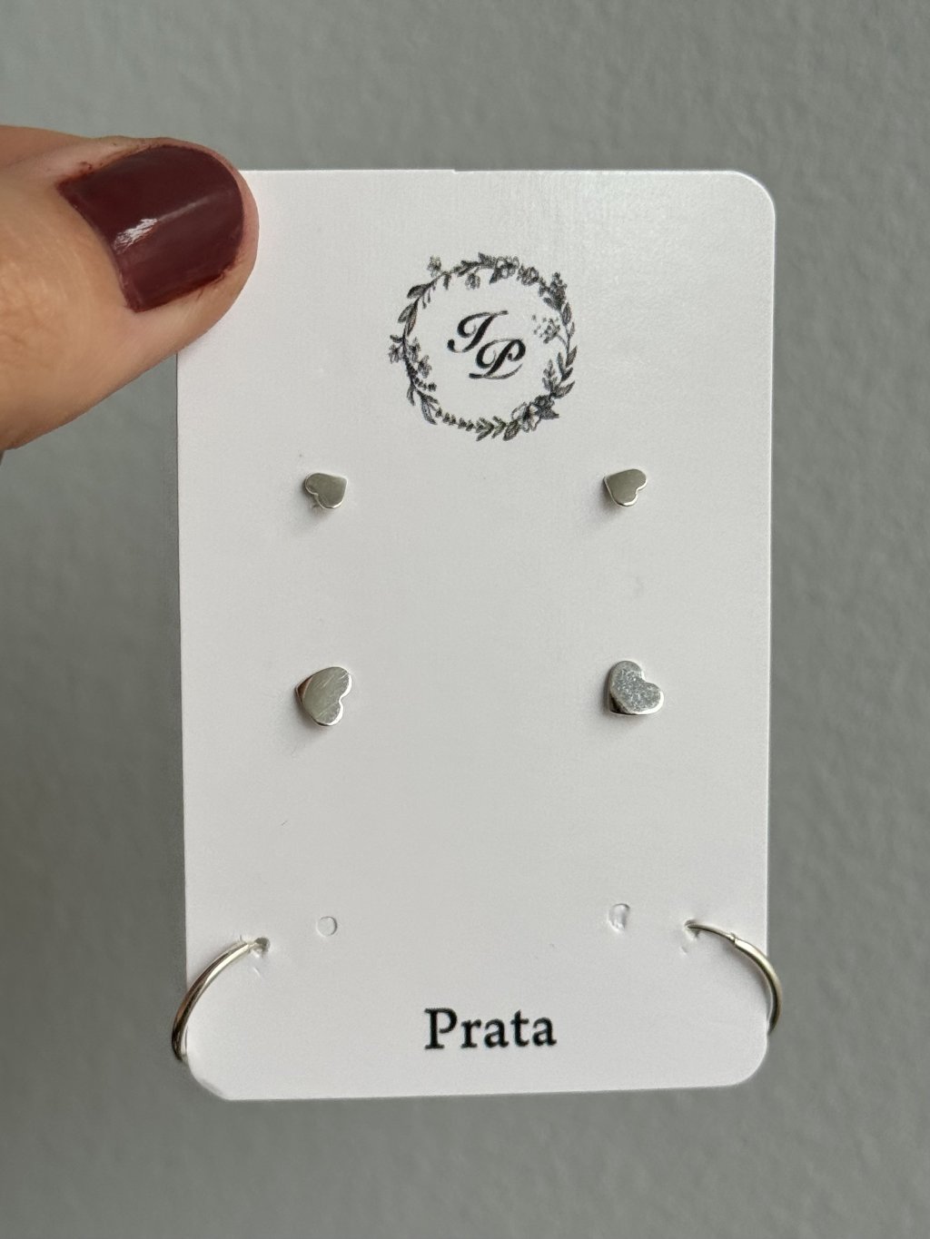 TRIO BRINCOS CORAÇÕES  E ARGOLINHA 