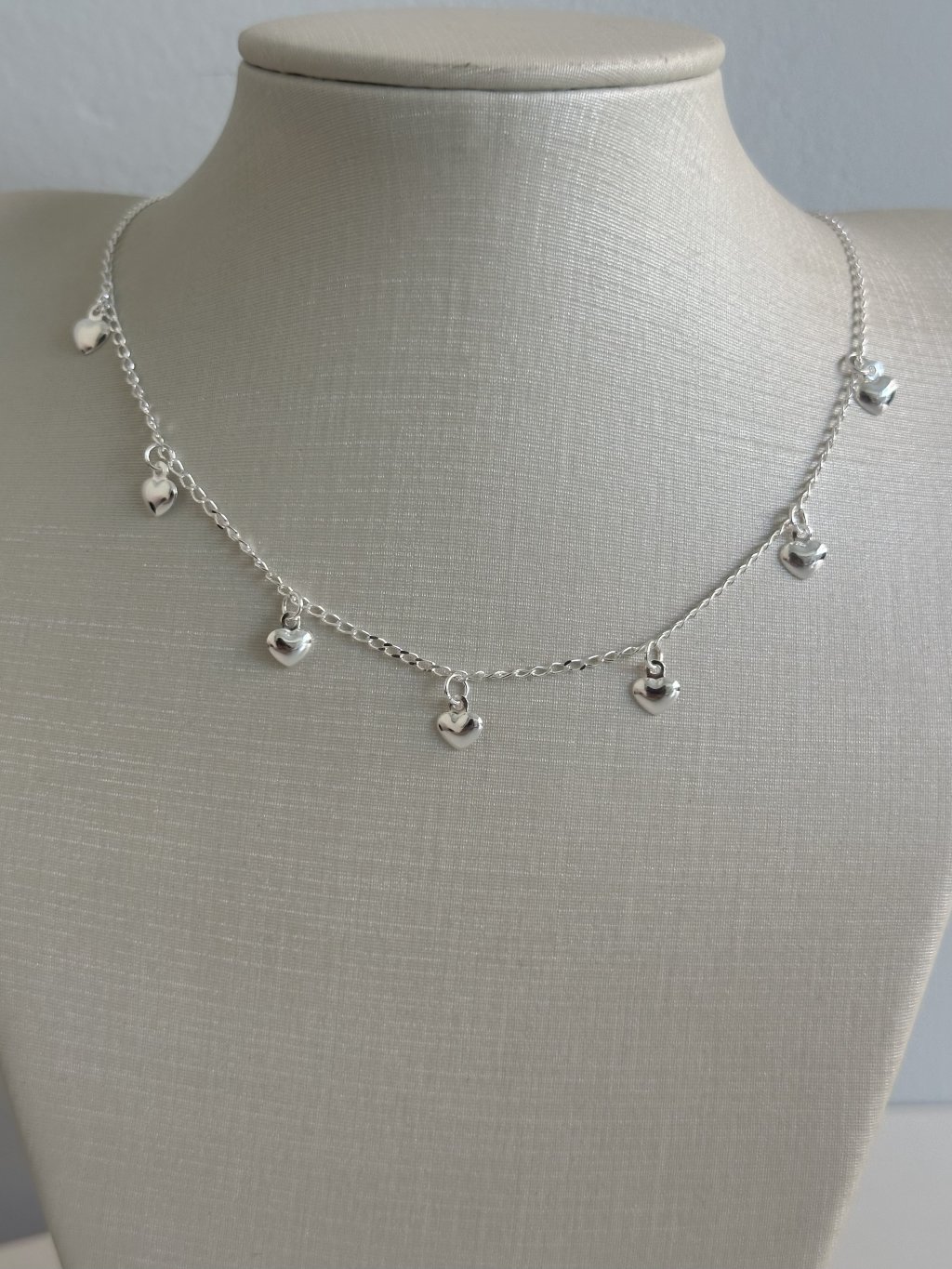 CHOCKER CORAÇÕES DEPEND 35+5CM