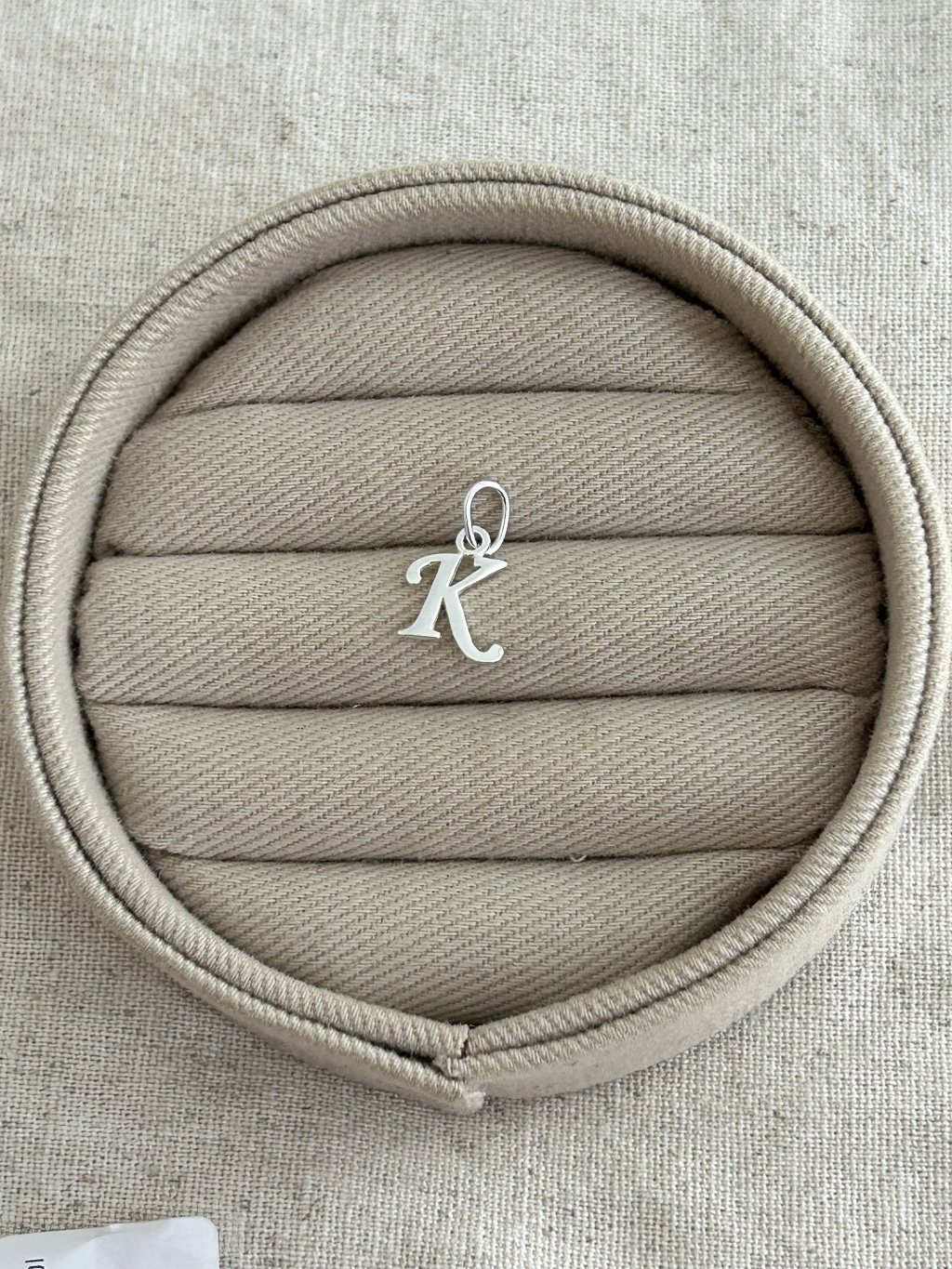 PINGENTE LETRA K