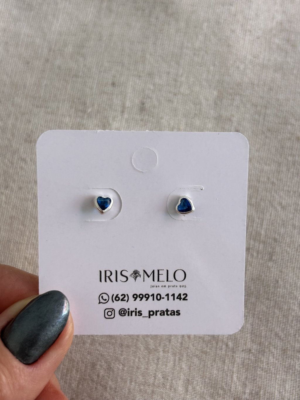 BRINCO PEDRA CORAÇÃO AZUL
