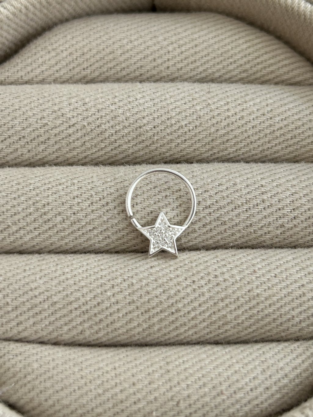 PIERCING ESTRELA PEDRAS 1.1CM