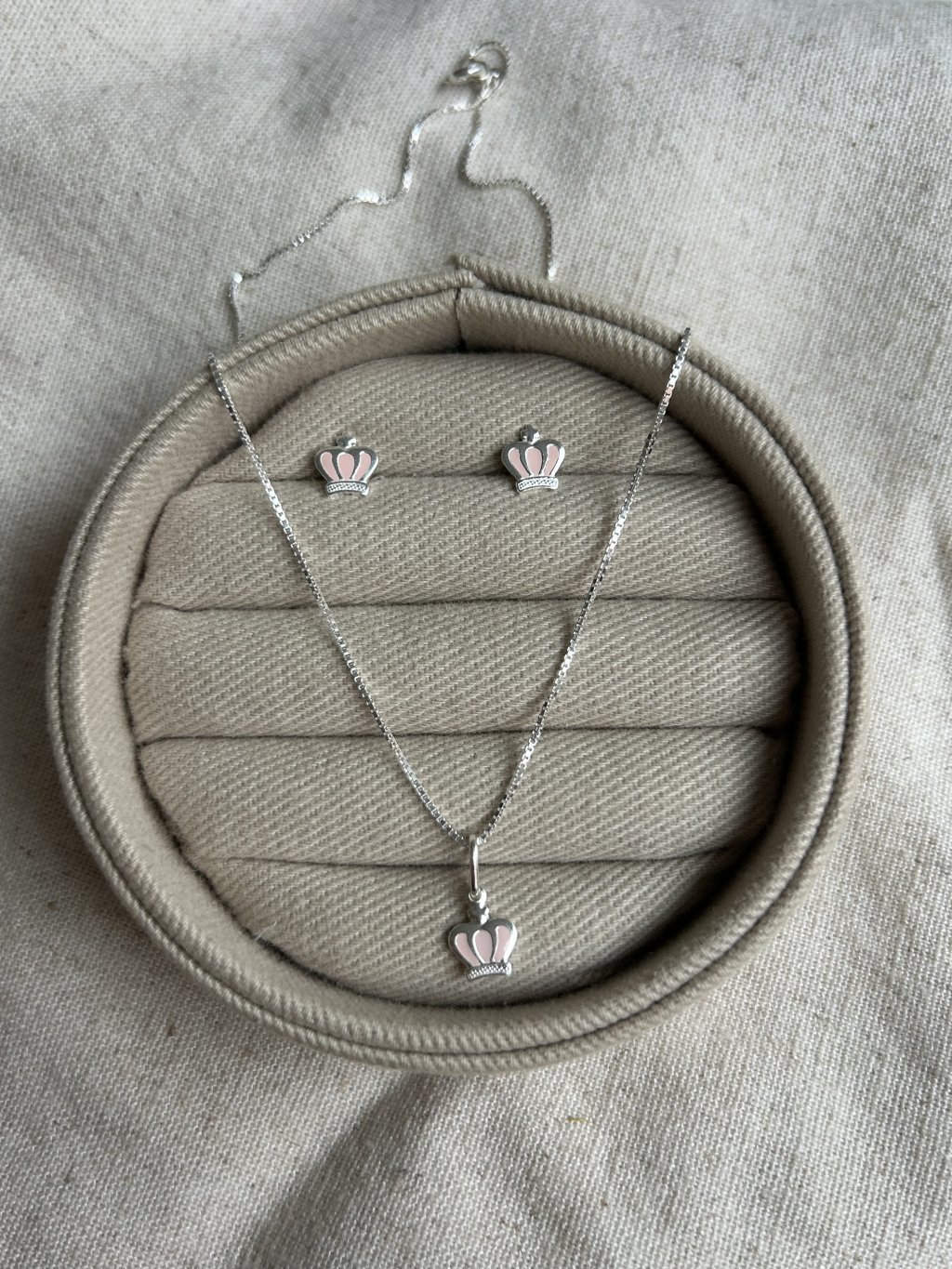 CONJUNTO INFANTIL COROA ROSA 35CM