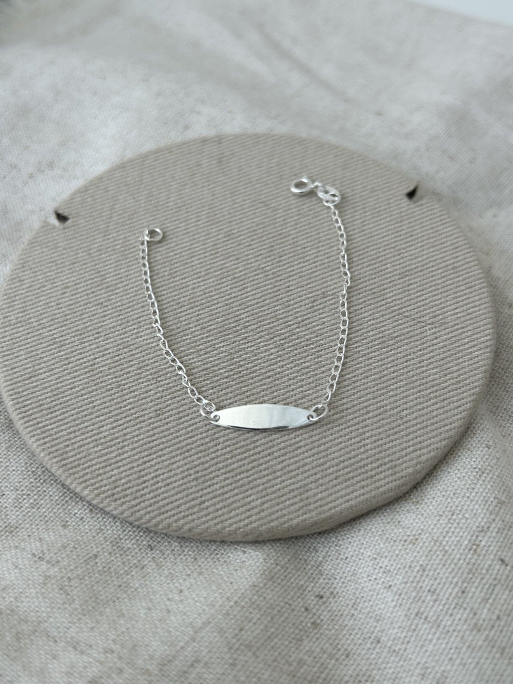 PULSEIRA INFANTIL PLAQUINHA 13,5CM