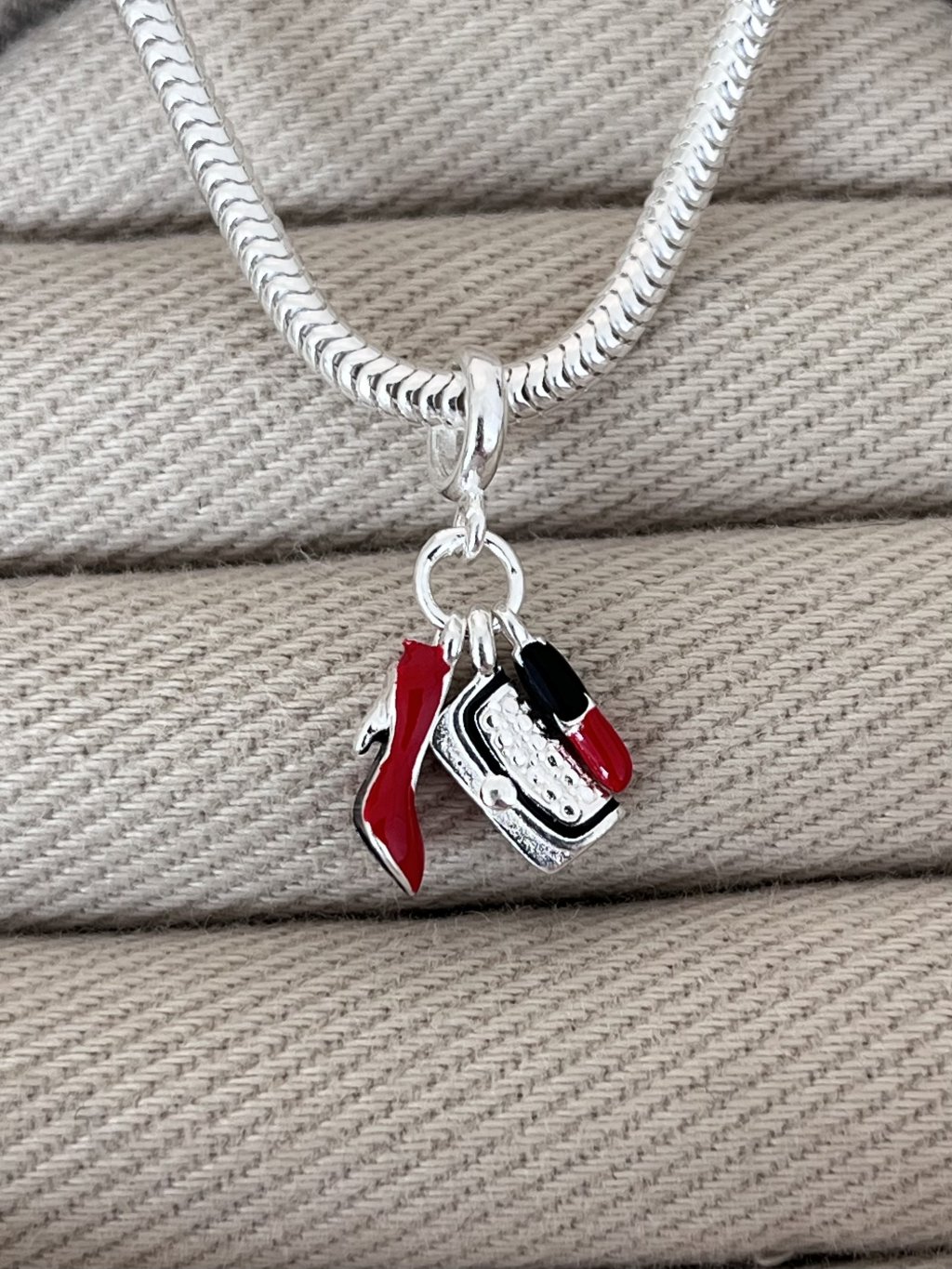 BERLOQUE SALTO BOLSA E BATOM