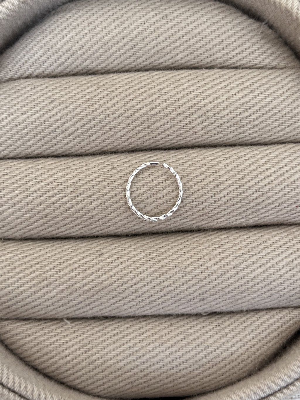 PIERCING ARGOLA TORCIDA 1,1CM