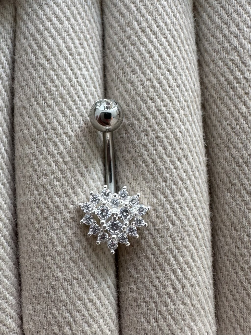 PIERCING UMBIGO CORAÇÃO + HASTE EM AÇO 