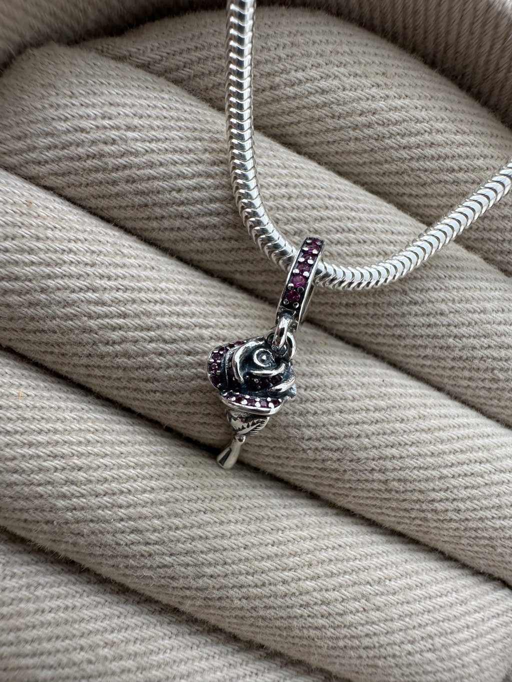 BERLOQUE ROSA + PEDRAS 