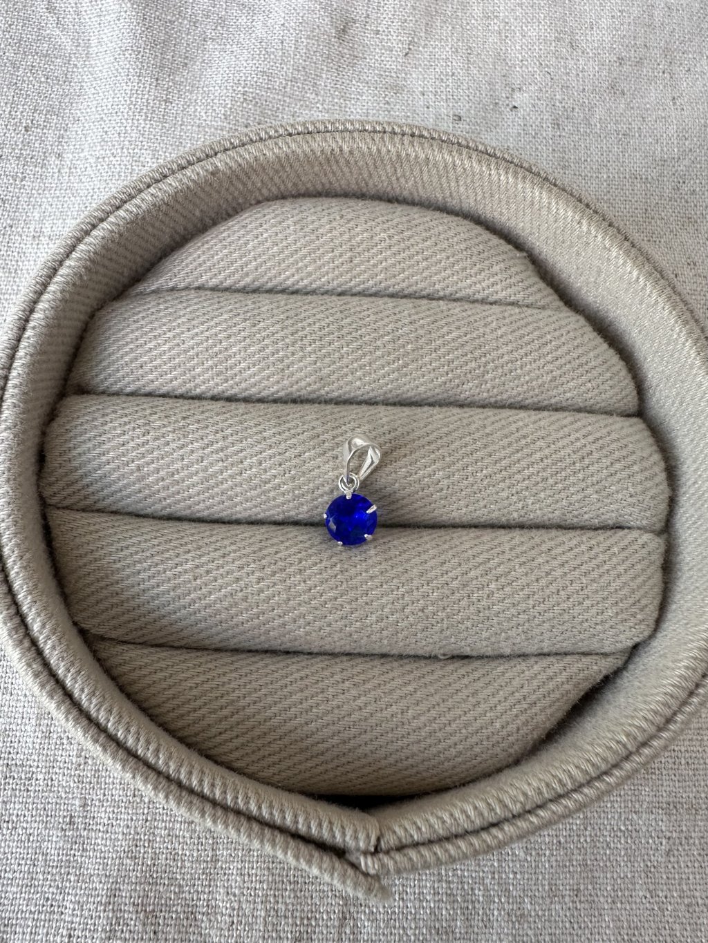 PINGENTE PONTO LUZ AZUL 