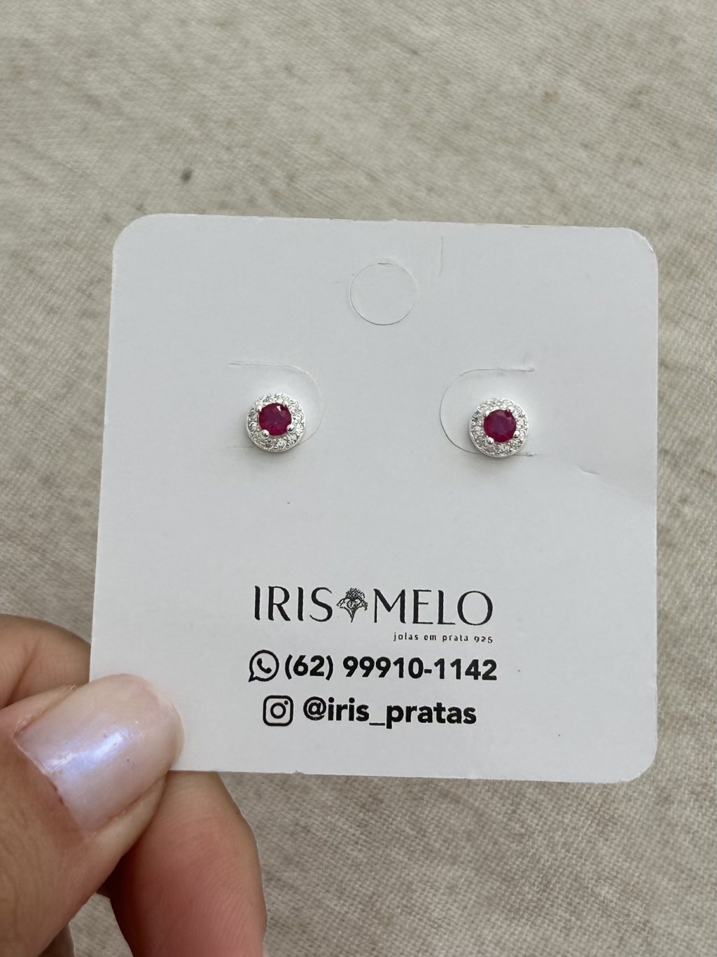 BRINCO CRAVEJADO PEDRA ROSA 