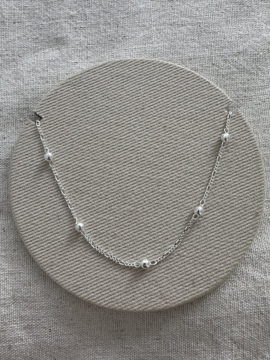 TORNOZELEIRA BOLINHAS 24,5CM