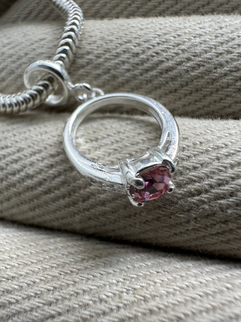 BERLOQUE ANEL PEDRA ROSA 