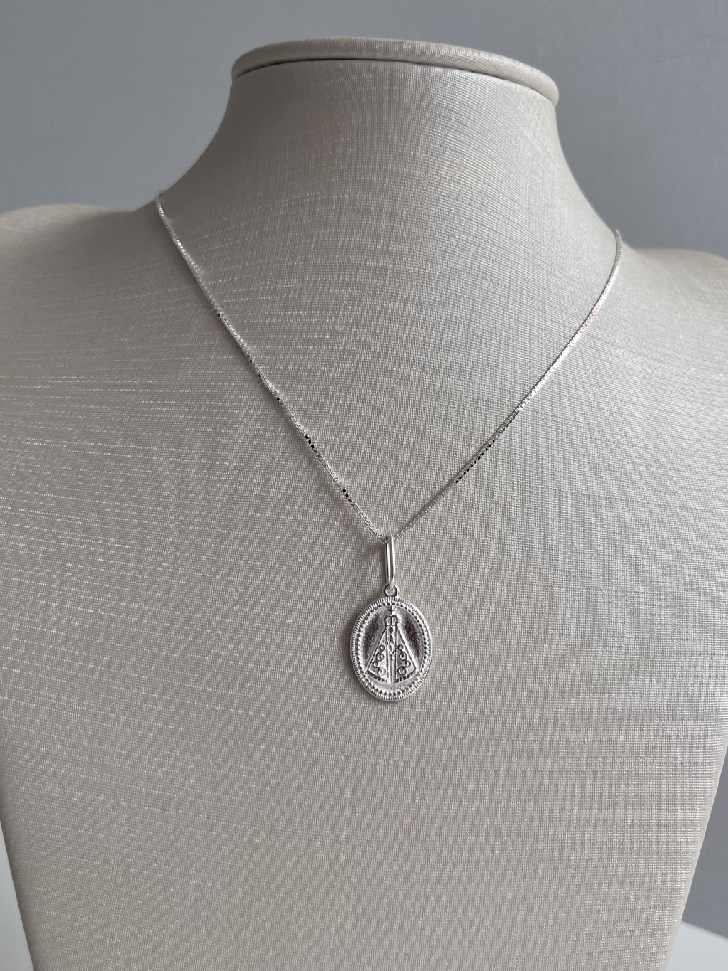 COLAR NOSSA SENHORA 45CM