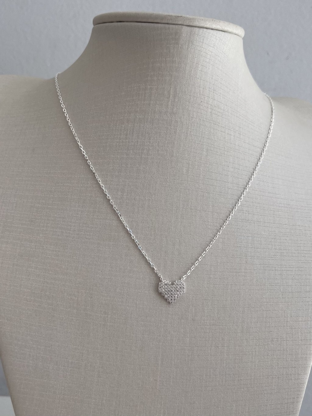 COLAR CORAÇÃO PEDRAS 40+5CM