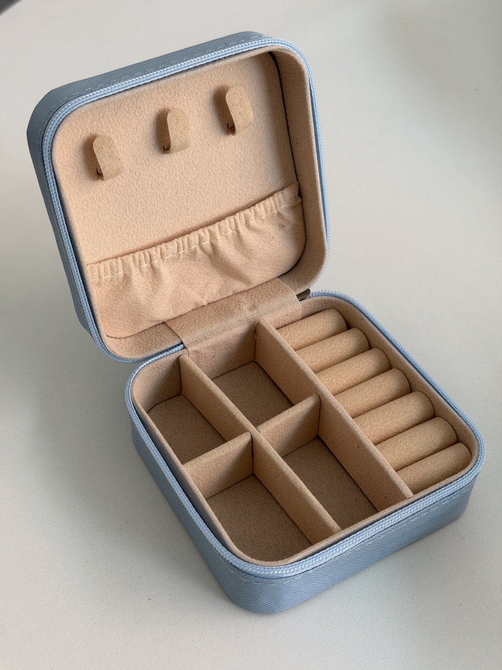 PORTA JOIAS AZUL CLARO P