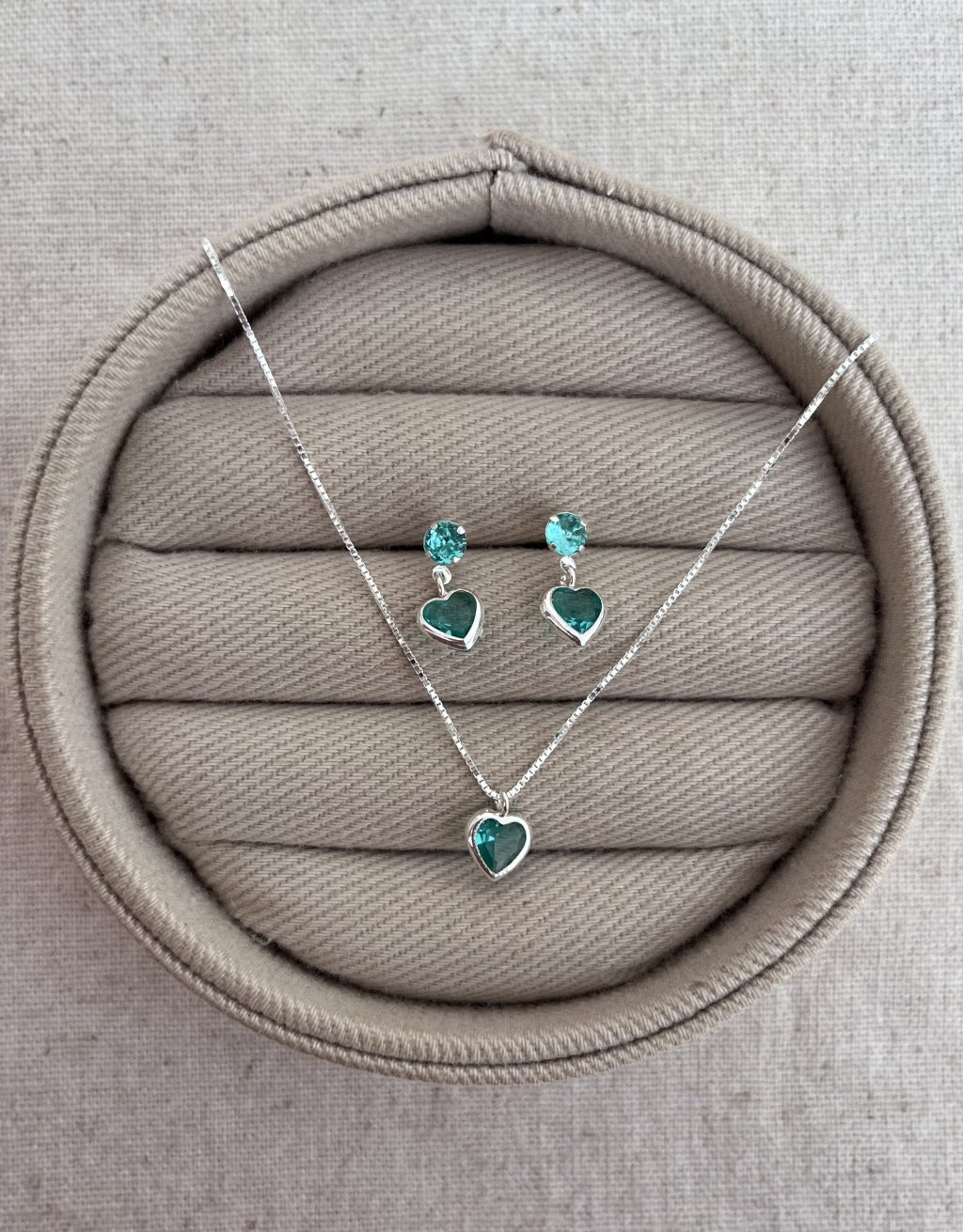 CONJUNTO CORAÇÃO PEDRA VERDE ÁGUA 45CM