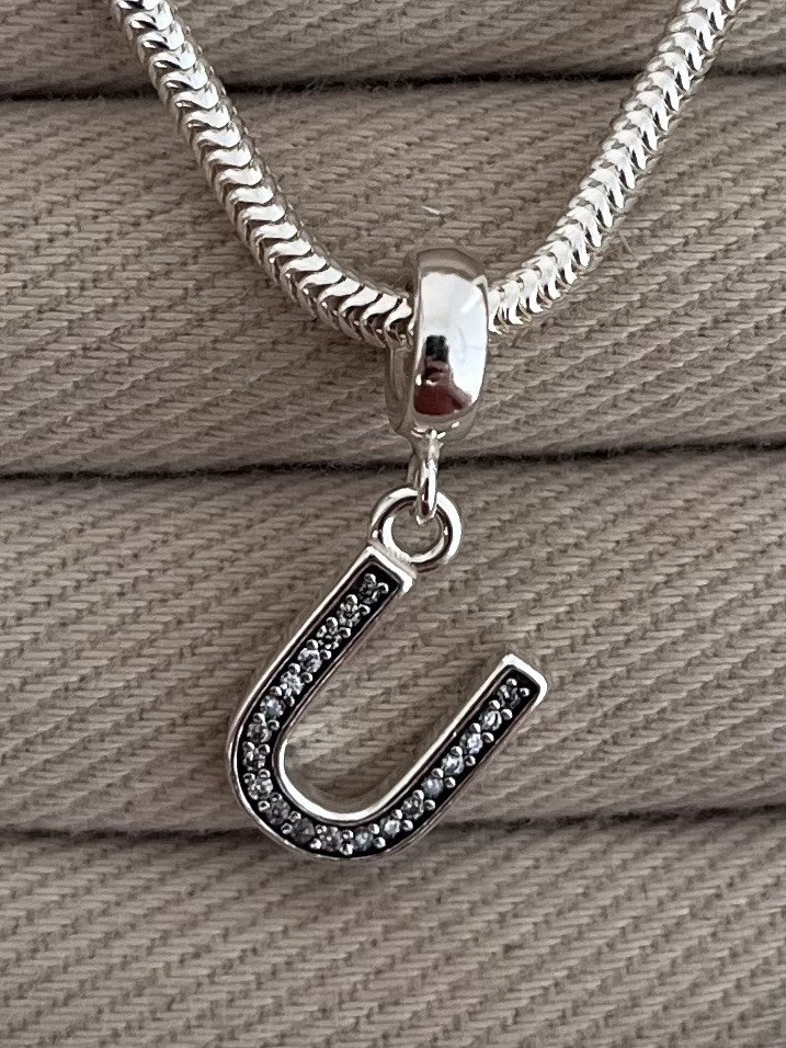 BERLOQUE LETRA U PEDRAS 