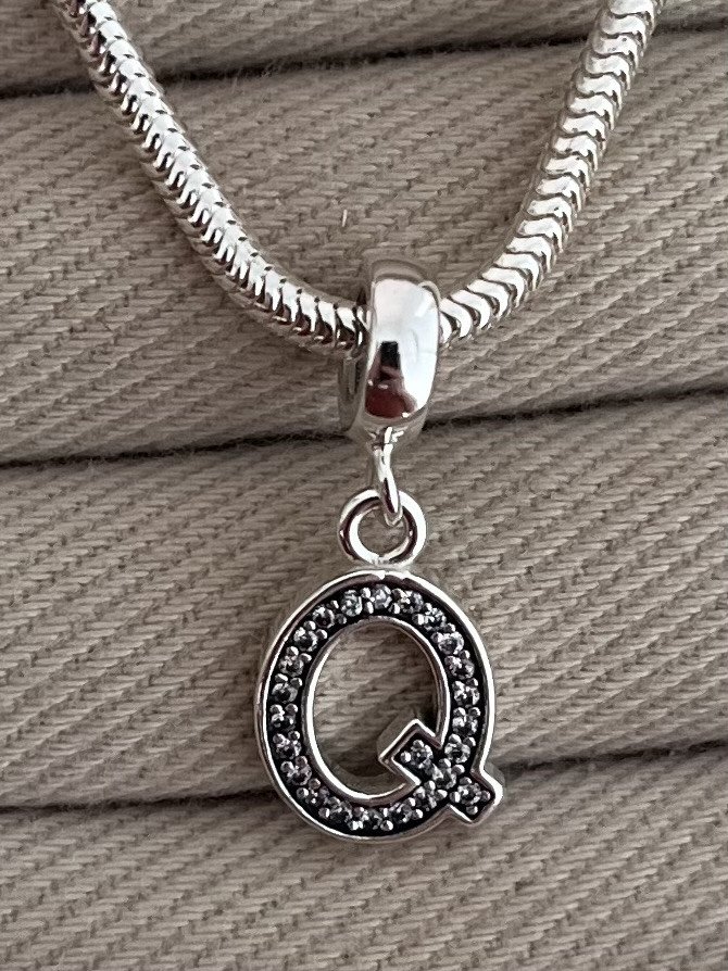 BERLOQUE LETRA Q PEDRAS 