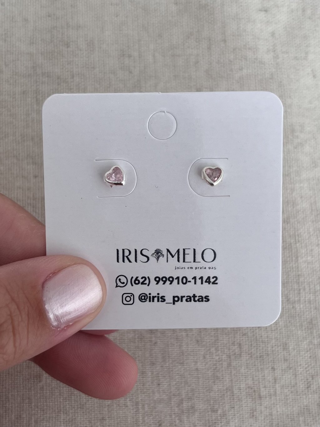 BRINCO BABY CORAÇÃO PEDRA ROSA CLARO
