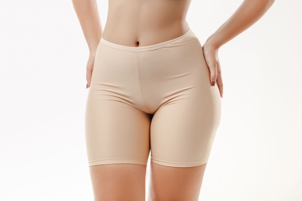 Shorts segunda pele liso 