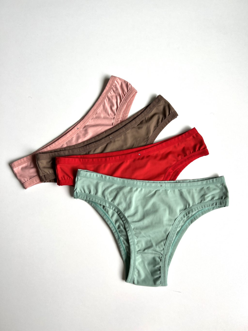 Calcinha micro ref.08 lisa