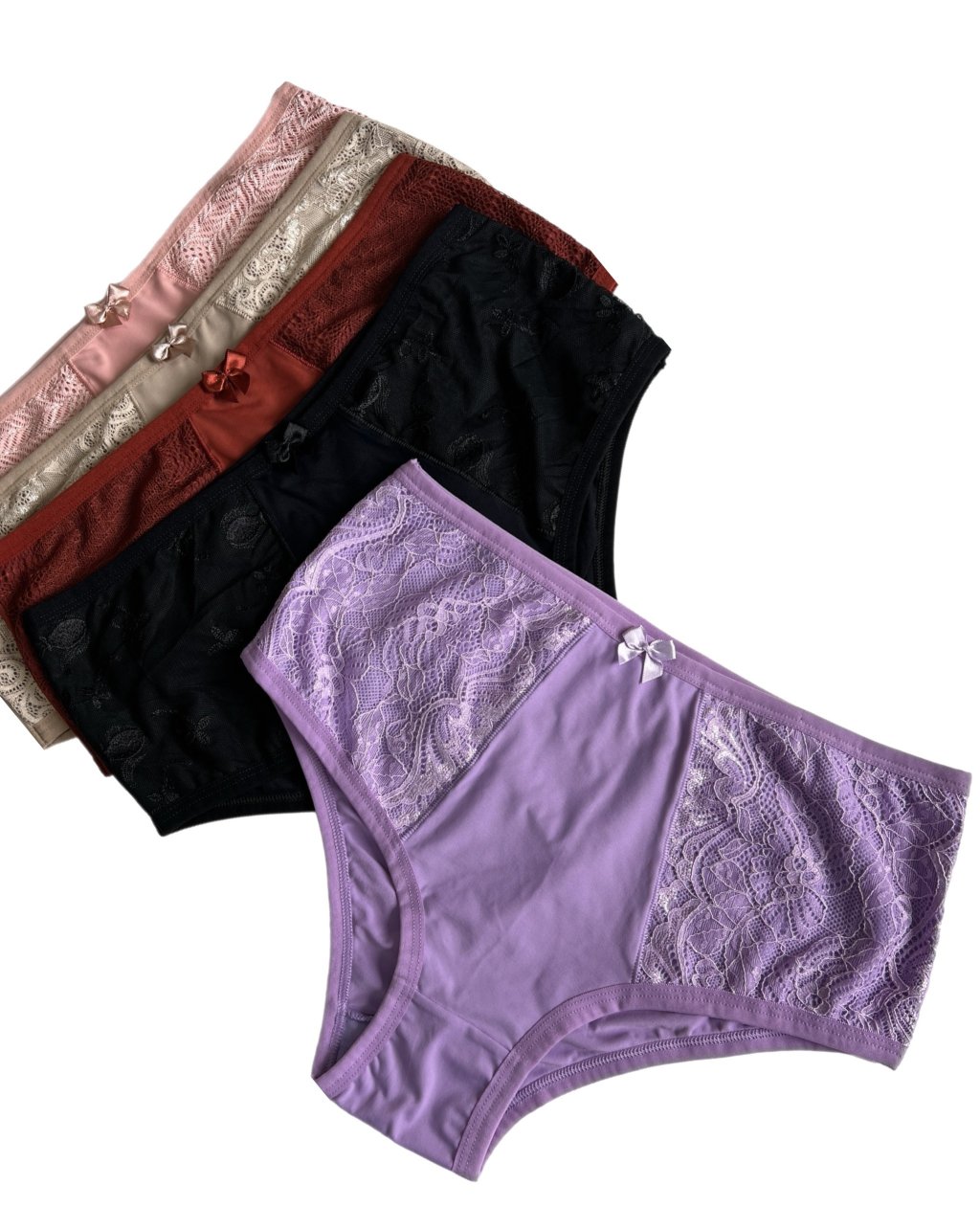 Calçolão em microfibra poliamida com renda ao lado REF.036