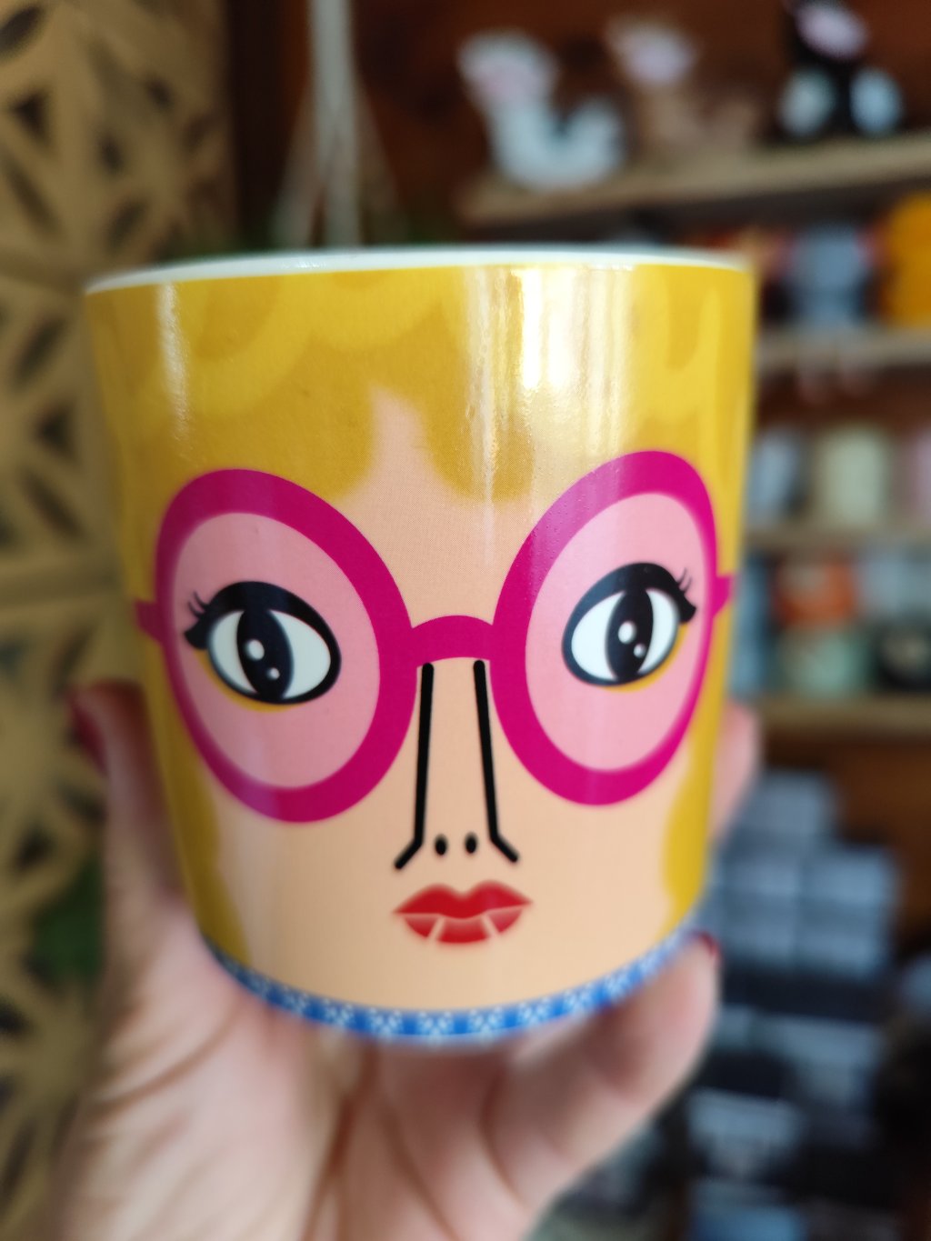 Vaso cachepô mulher loira 