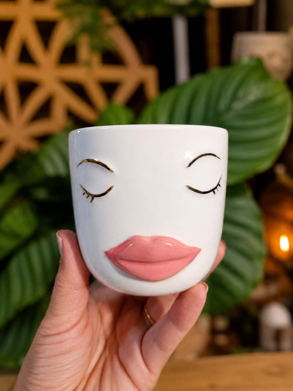 Vaso menina de Baton 