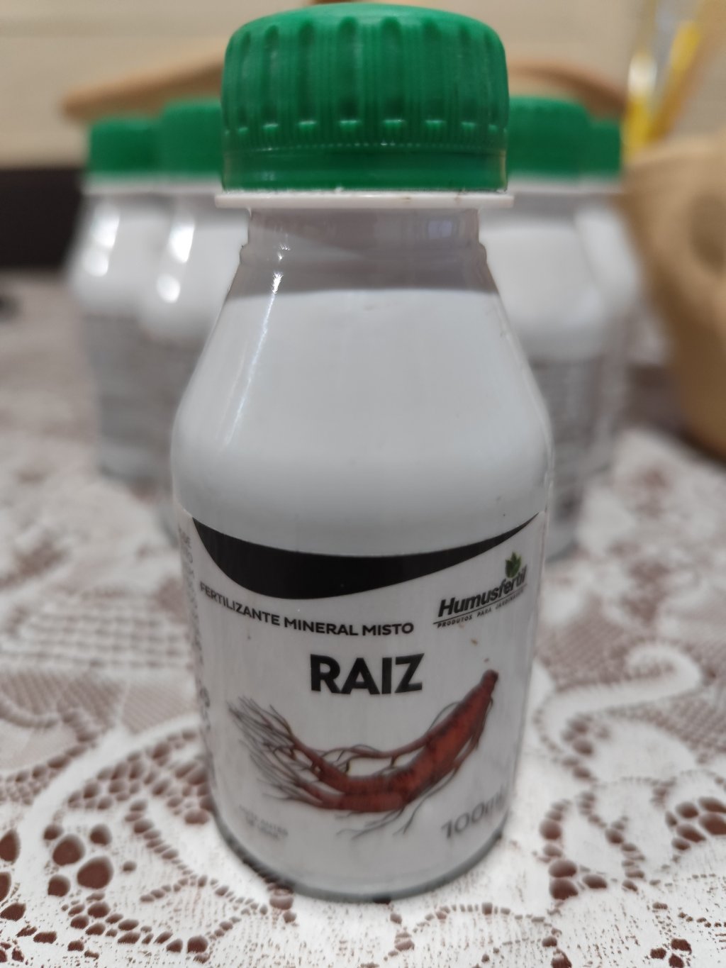 Enraizador e fertilizante 