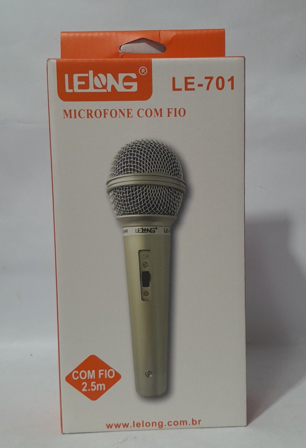 Microfone com fio 2.5m Marca Lelong Modelo LE-701