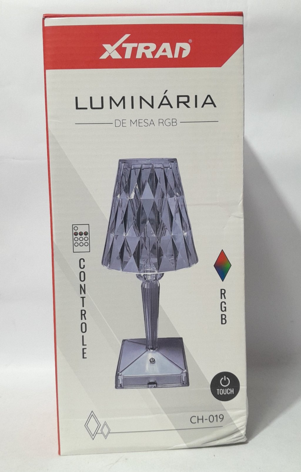 Luminária de mesa RGB com controle Remoto Marca XTRAD modelo CH-019 