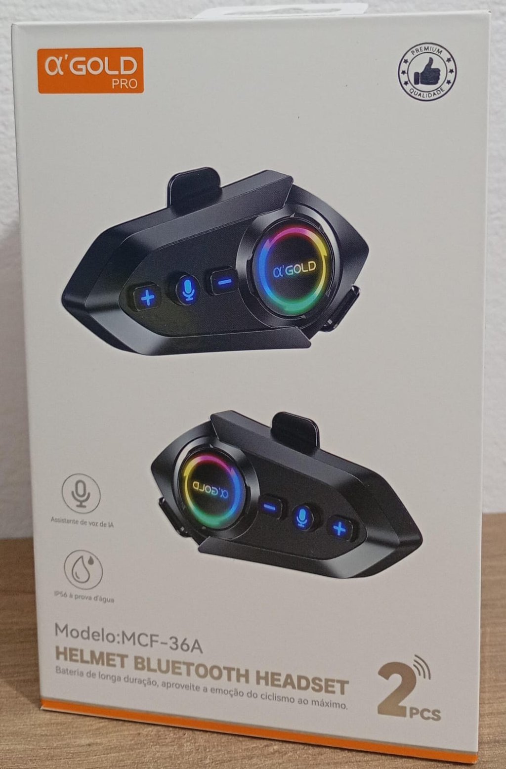 INTERCOMUNICADOR DUPLO/ FONE DE OUVIDO E COMUNICA COM O PASSAGEIRO