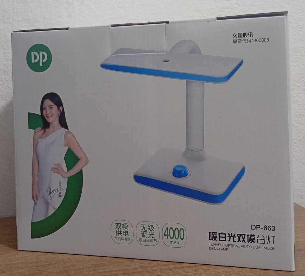 LUMINÁRIA DE MESA LED RECARREGÁVEL DP-663 4000MAH