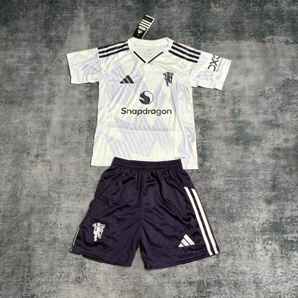 KIT INFANTIL MANCHESTER UNITED II 2025/26