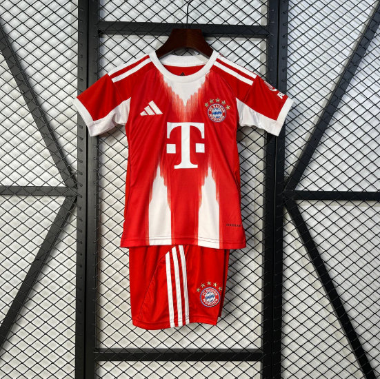 KIT INFANTIL BAYERN DE MUNICH I 2025/26