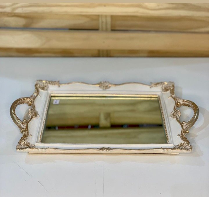 BANDEJA DECOR RESINA 24,5X40,5CM BRANCO 008745