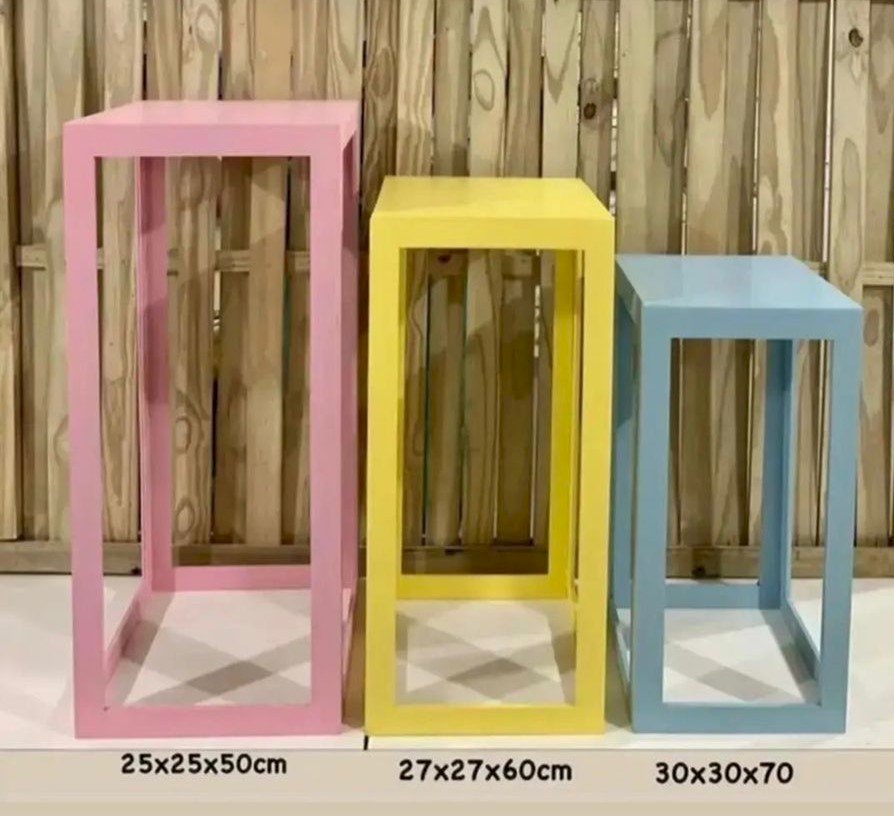 KIT MESA QUADRADA VAZADA 25X25X50/27X27X60/30X30X70CM COLOR 565784