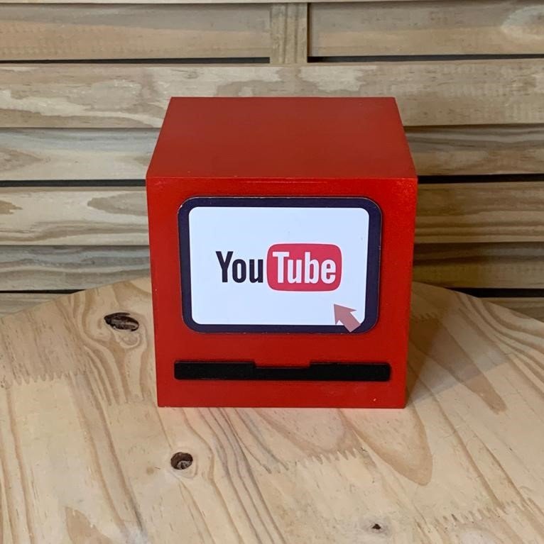 CUBO COMPUTADOR C/TELA DO YOUTUBE 15X15 MDF PERSONAL 541337