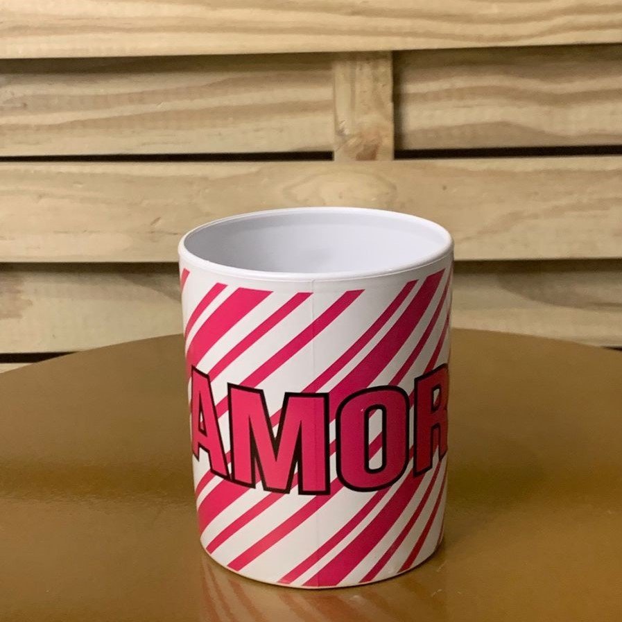 CANECA PLASTICA 350ML AMOR SORTIDAS C261A 786897