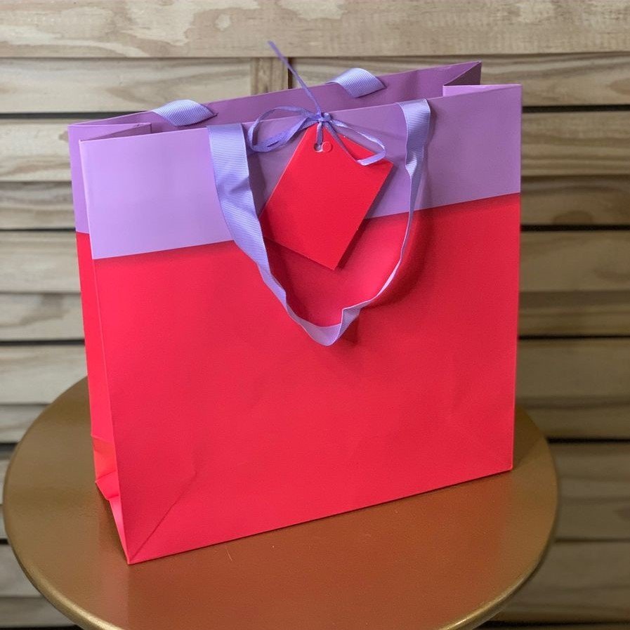 SAC0036 SACOLA PARA PRESENTE DE PAPEL 240 28X28X10CM 973354