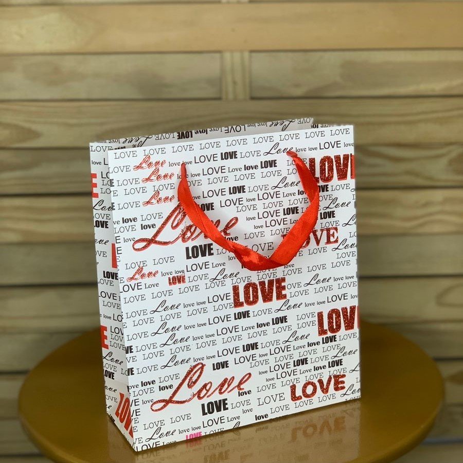 SACOLA DE PAPEL PARA PRESENTE LOVE 21X24X8CM 253364