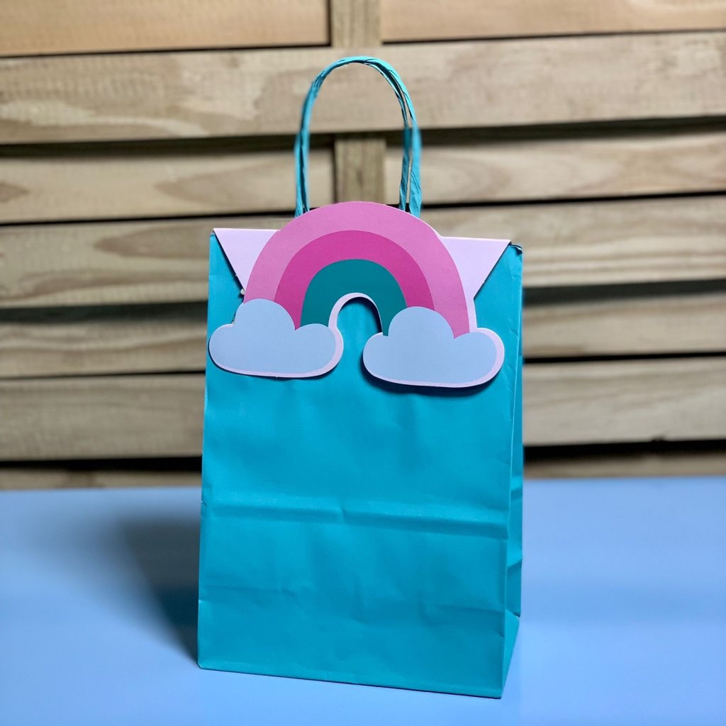 SACOLA PAPEL C/FECHA ARCO IRIS P 21,5X15X8 14000806 348948