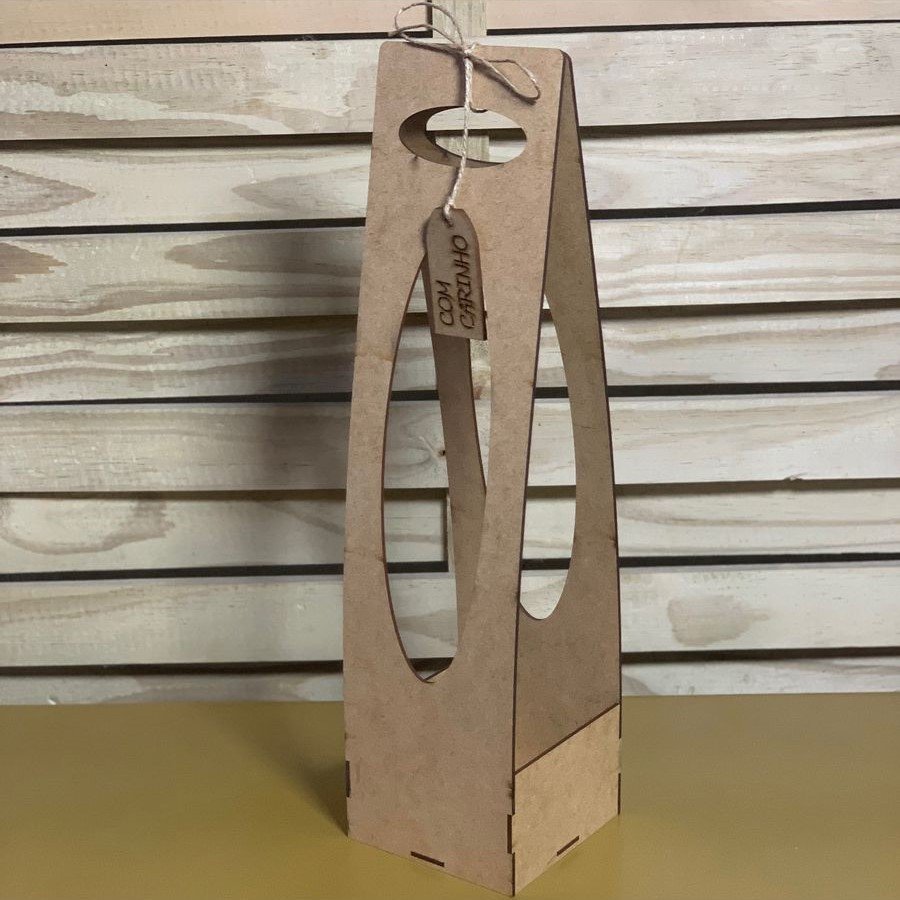 SUPORTE PARA GARRAFA C/CARINHO MDF CRU 39CM 621350