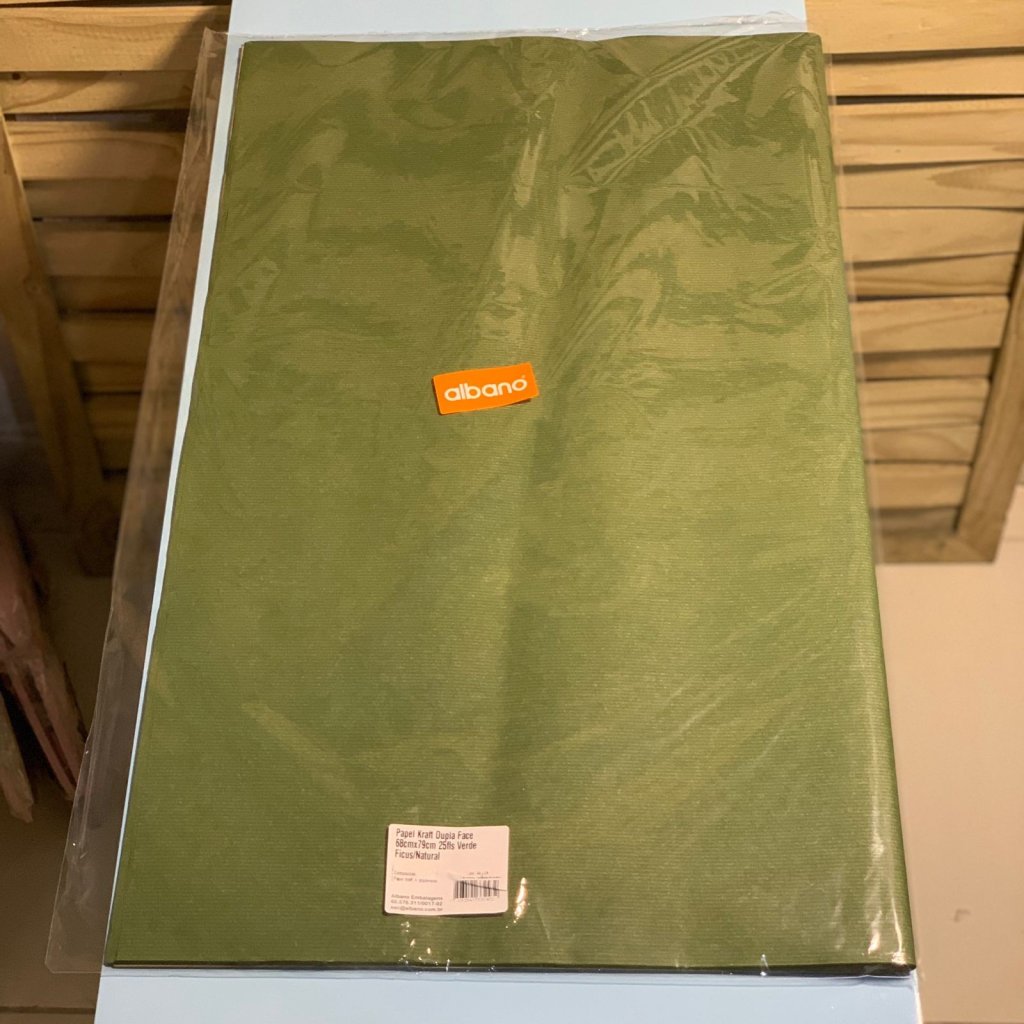 PAPEL KRAFT DUPLA FACE 68CMX79CM 25FLS VERD FIC/NATUR 33243