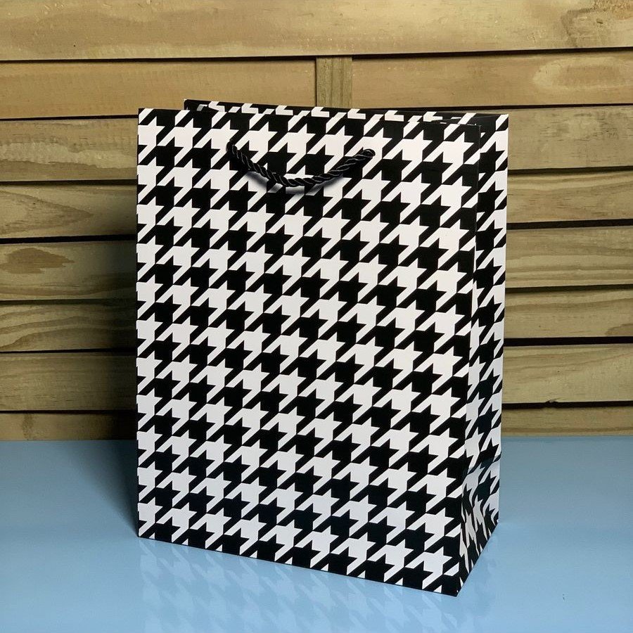 SAC0128 SACOLA PARA PRESENTE DE PAPEL 240 24X12X31CM 401084