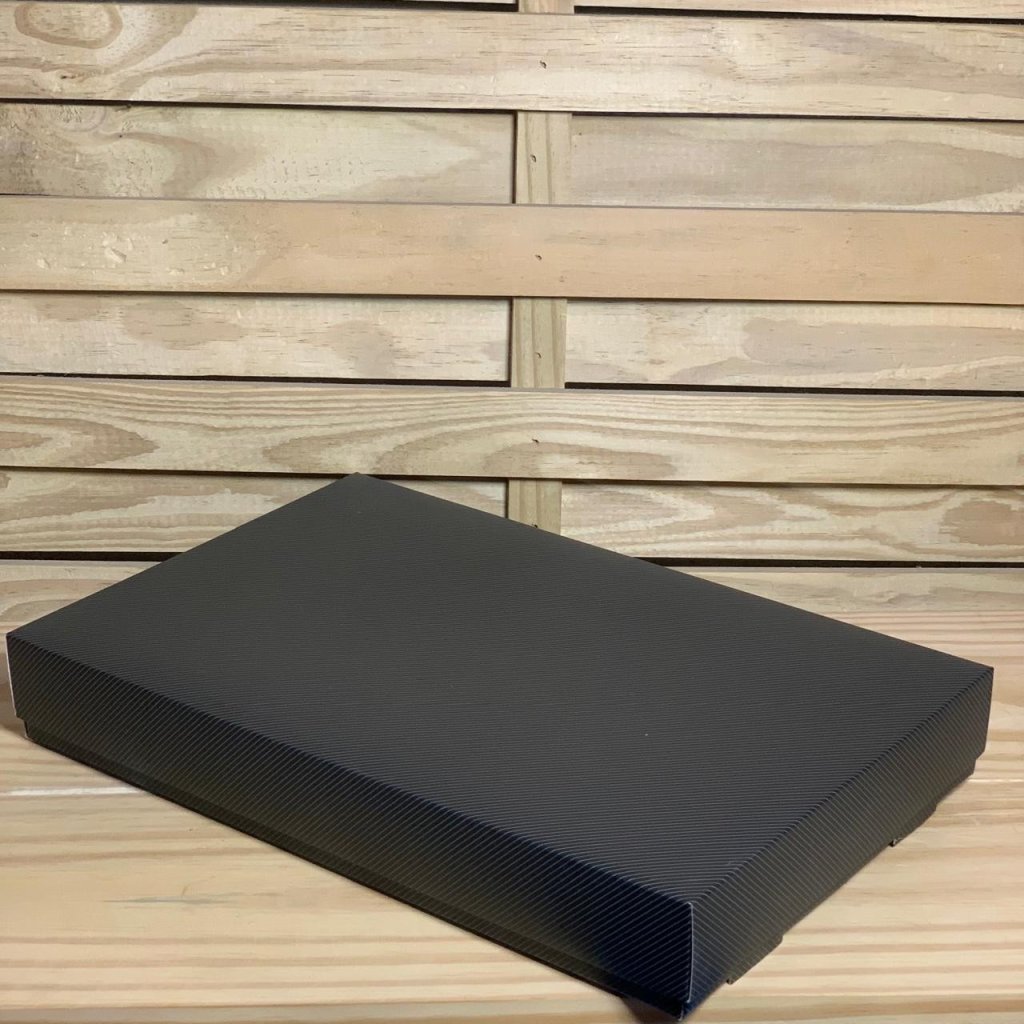 CAIXA CAMISA PREMIUM ESTAMPA 01 39,5X25X5,5CM 404451