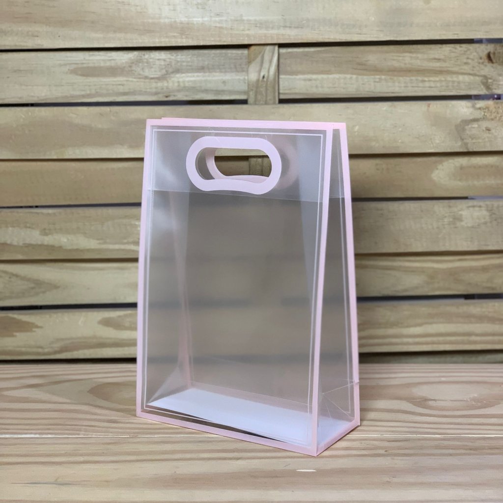 SACOLA DE PLASTICO PARA PRESENTE 26X18X8CM 259731