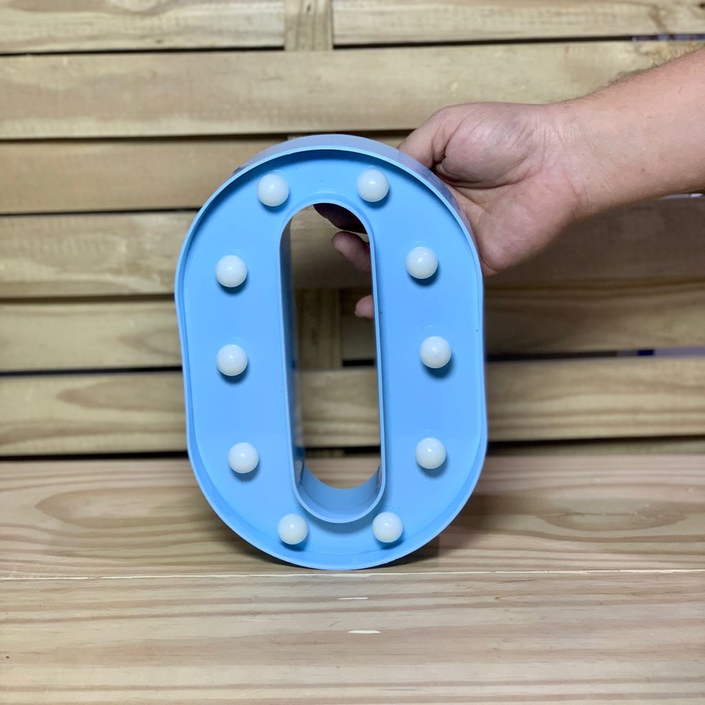LETRA DE LED PLASTICO 22CM